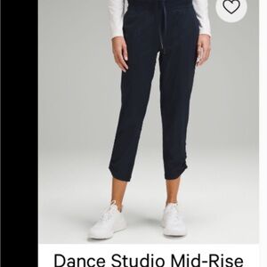 Lululemon Athletica Navy Ankle Pants